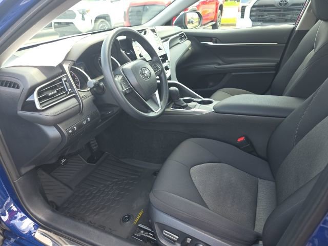 Used 2023 Toyota Camry LE image 7