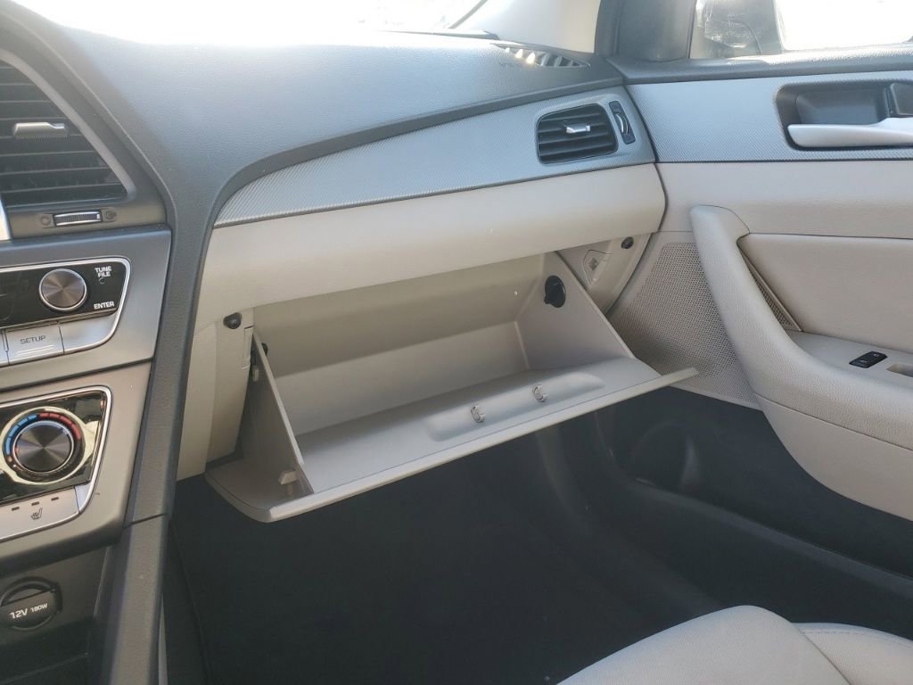 Used 2018 Hyundai Sonata SEL w/ Cargo Package image 23