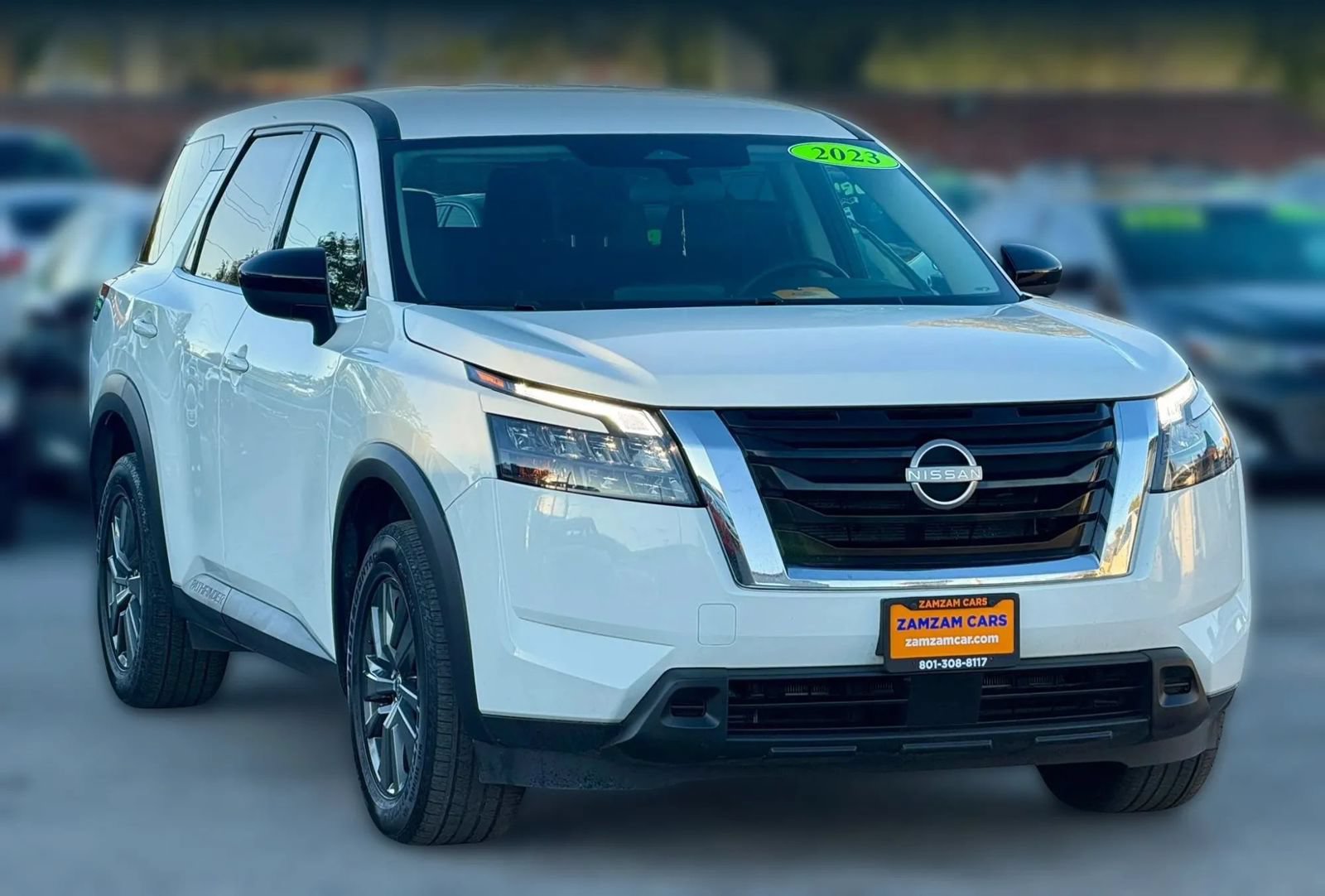 Used 2023 Nissan Pathfinder S AWD/4WD image 1