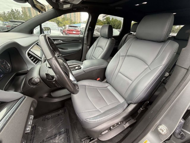 Used 2023 Buick Enclave Premium w/ Experience Buick Package FWD image 21