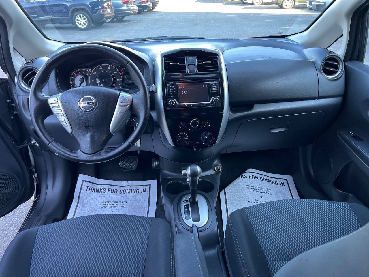 Used 2017 Nissan Versa Note SV FWD image 21