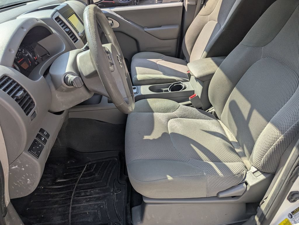 Used 2019 Nissan Frontier SV AWD/4WD image 9