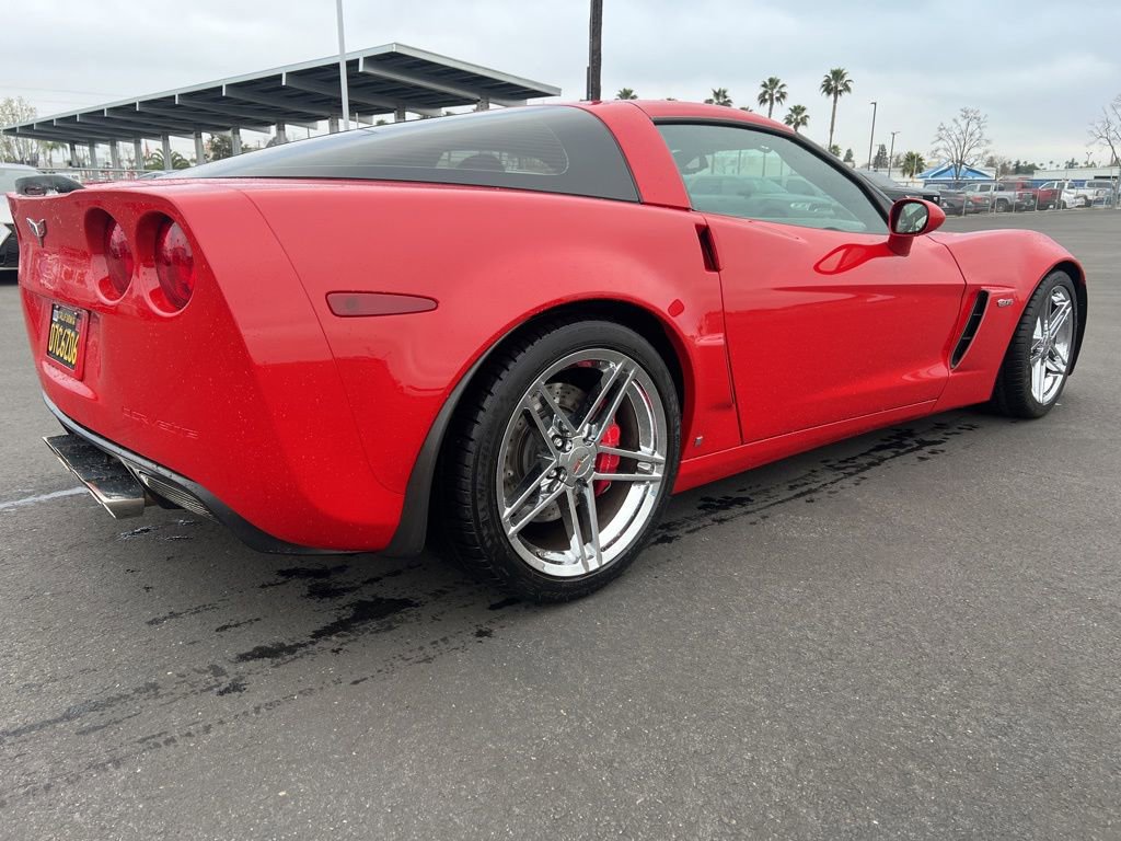 Used 2007 Chevrolet Corvette Z06 w/ Preferred Equipment Group image 3