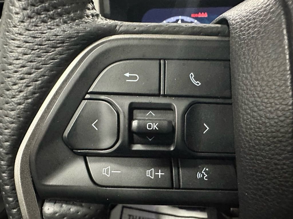 Used 2025 Toyota Tacoma TRD Off-Road w/ TRD Off Road Upgrade Package image 19