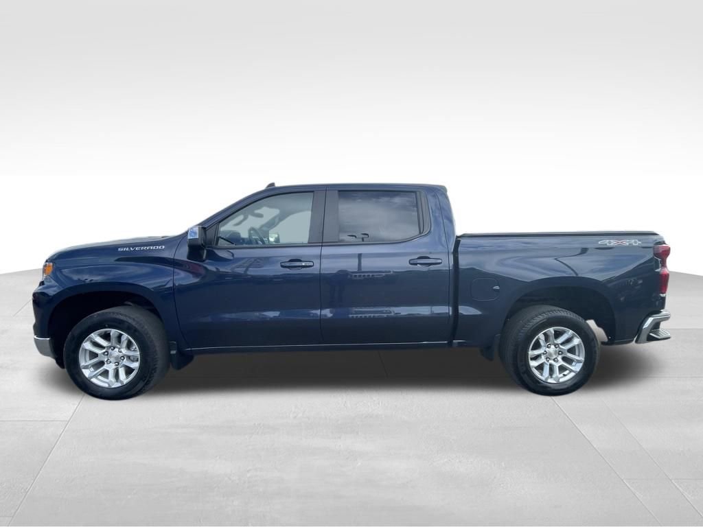 Used 2022 Chevrolet Silverado 1500 LT AWD/4WD image 16