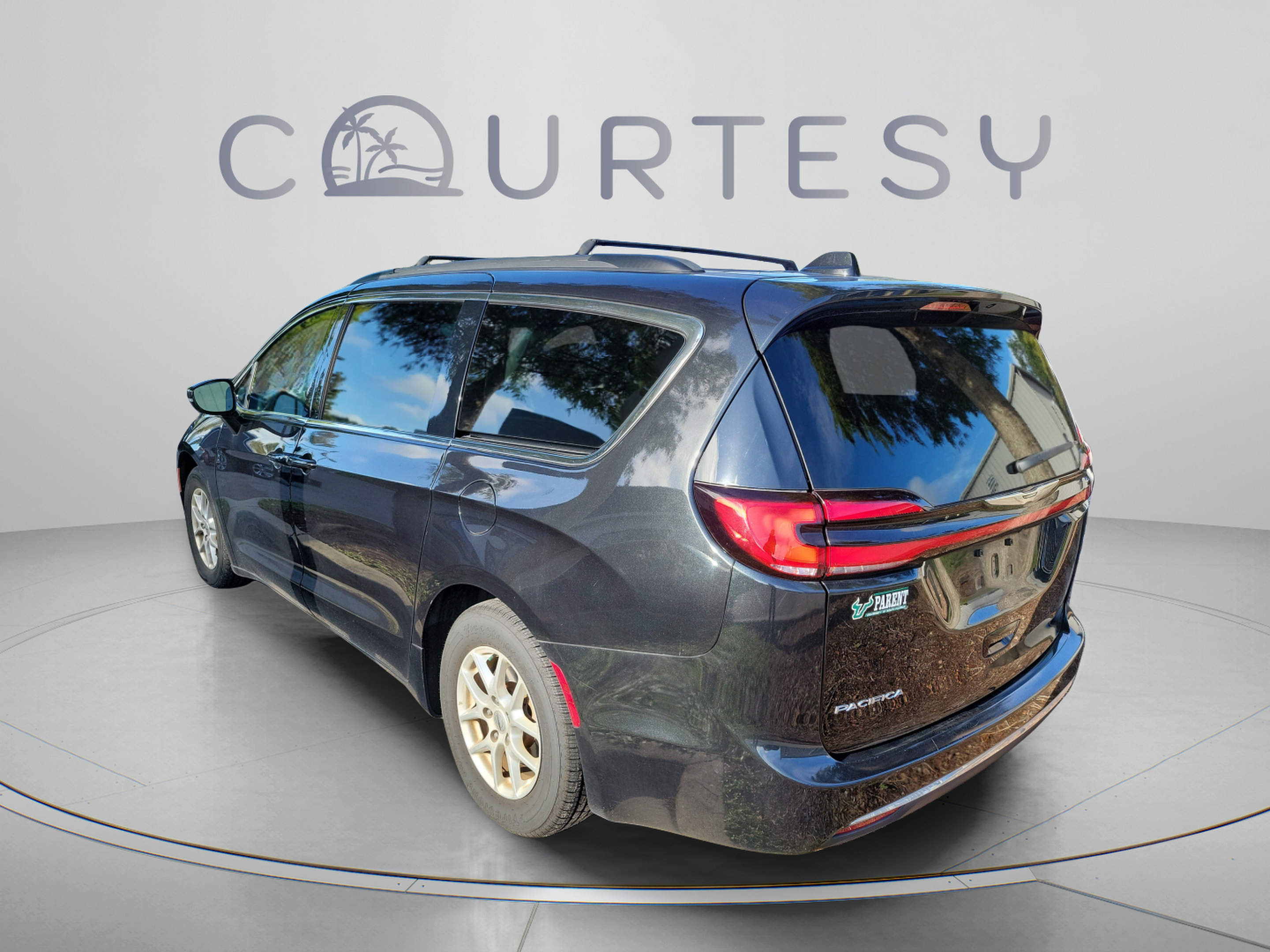 Used 2022 Chrysler Pacifica Touring-L FWD image 5