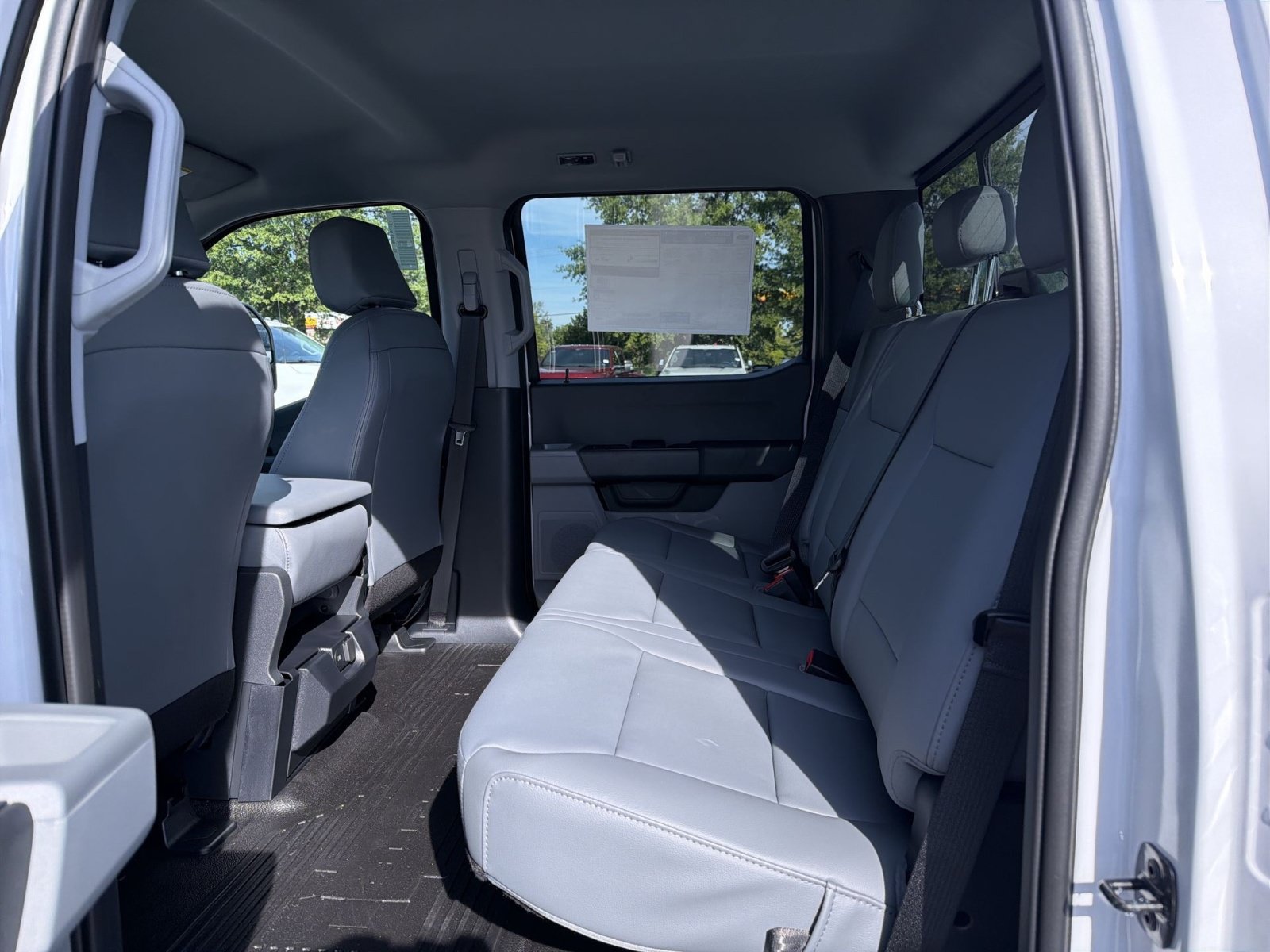 New 2027 Ford F350 XL AWD/4WD image 27