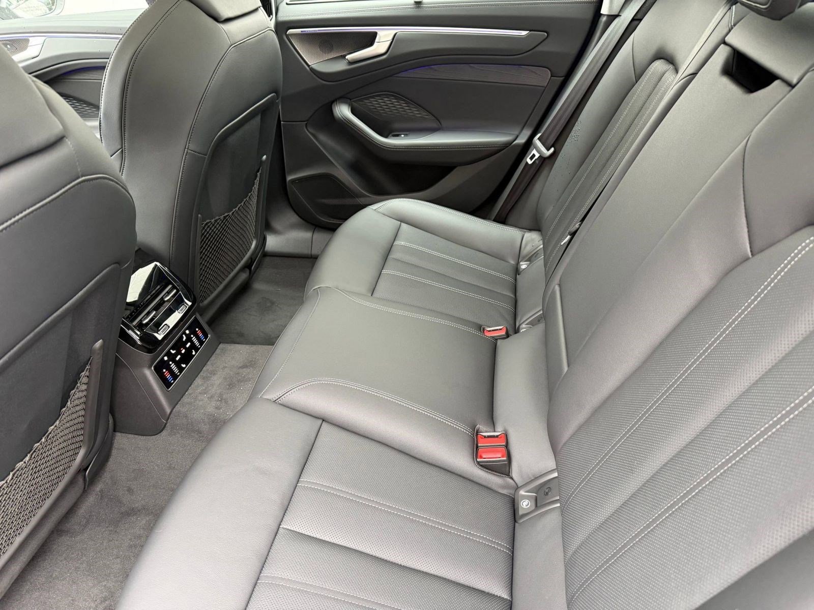 New 2026 Audi A6 Prestige image 23