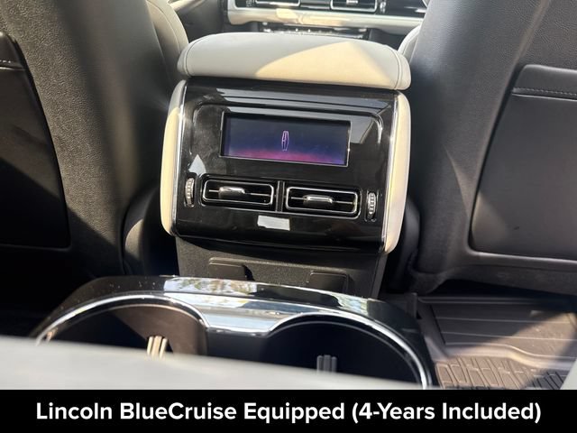 Used 2025 Lincoln Aviator Reserve w/ Equipment Group 201A AWD/4WD image 27