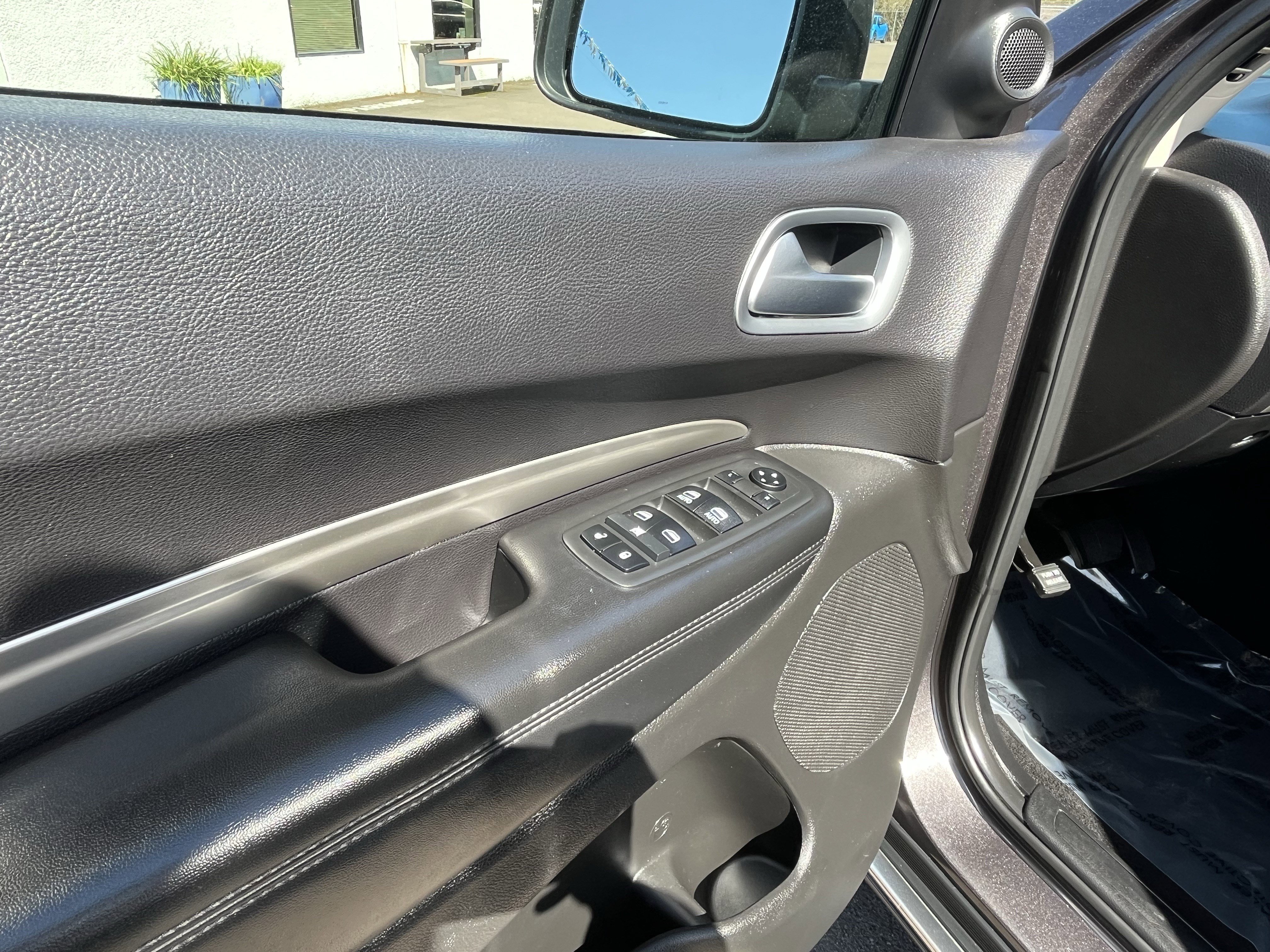 Used 2019 Dodge Durango SXT w/ Trailer Tow Group IV image 16