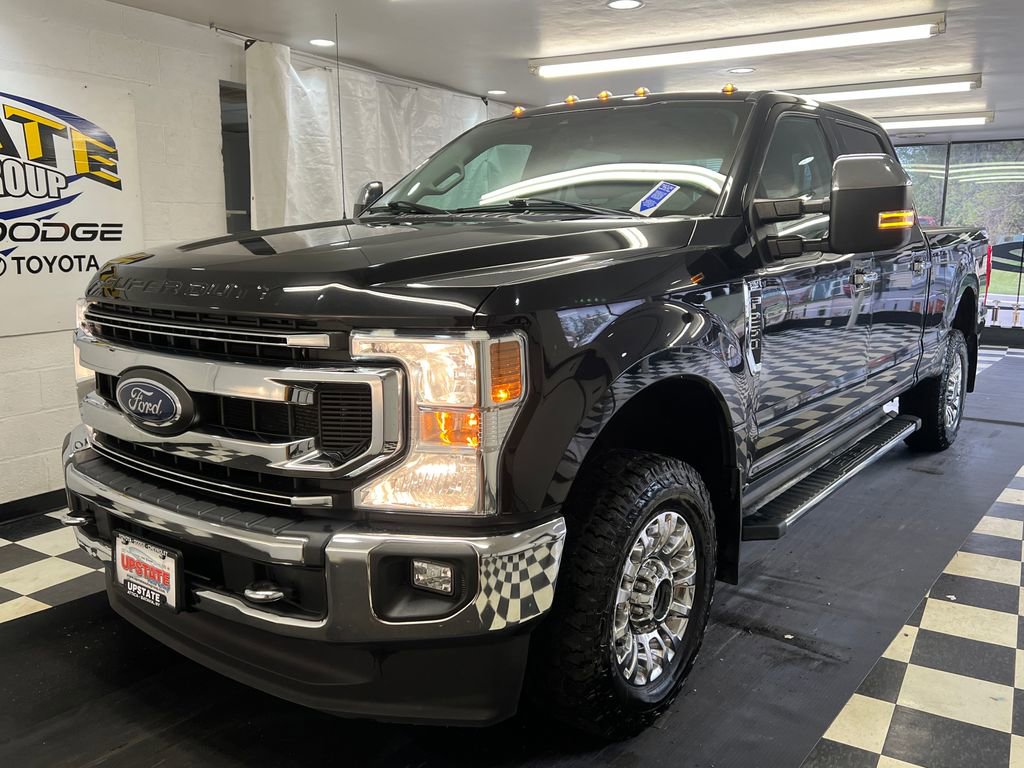 Used 2021 Ford F250 XLT w/ XLT Premium Package AWD/4WD image 3
