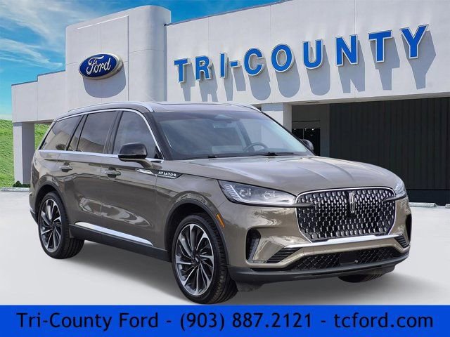 Used 2025 Lincoln Aviator Reserve w/ Illumination Package video 1