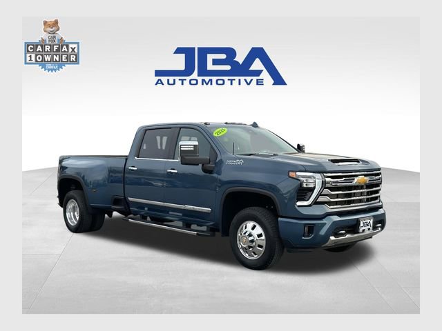 Used 2025 Chevrolet Silverado 3500 High Country w/ High Country Premium Package image 1