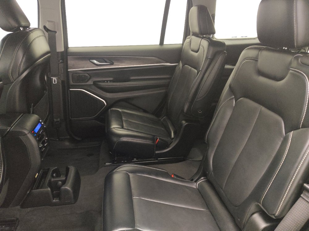 Used 2021 Jeep Grand Cherokee L Limited image 18