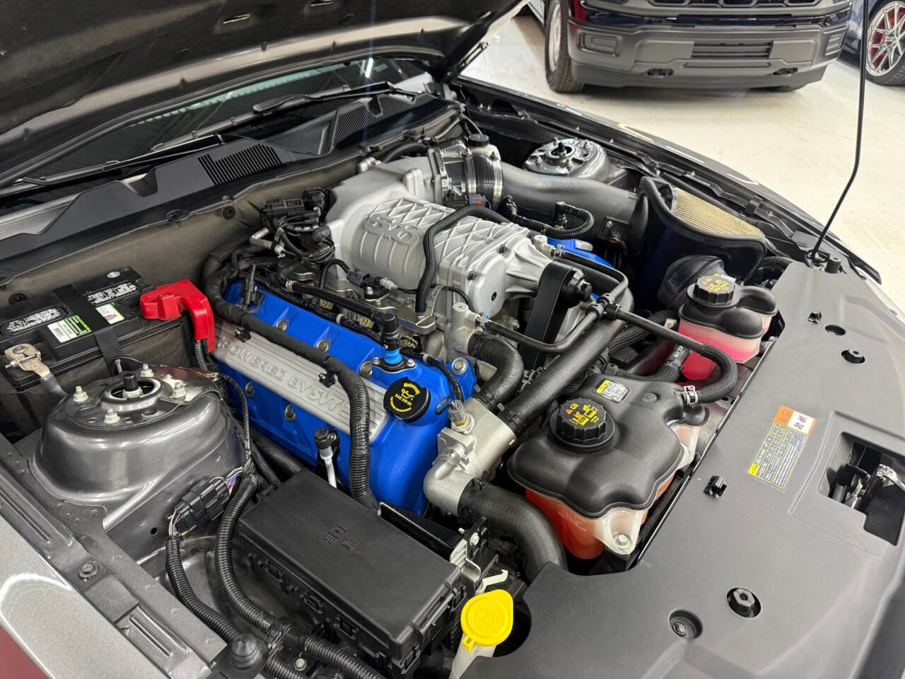 Used 2013 Ford Mustang Shelby GT500 RWD image 39