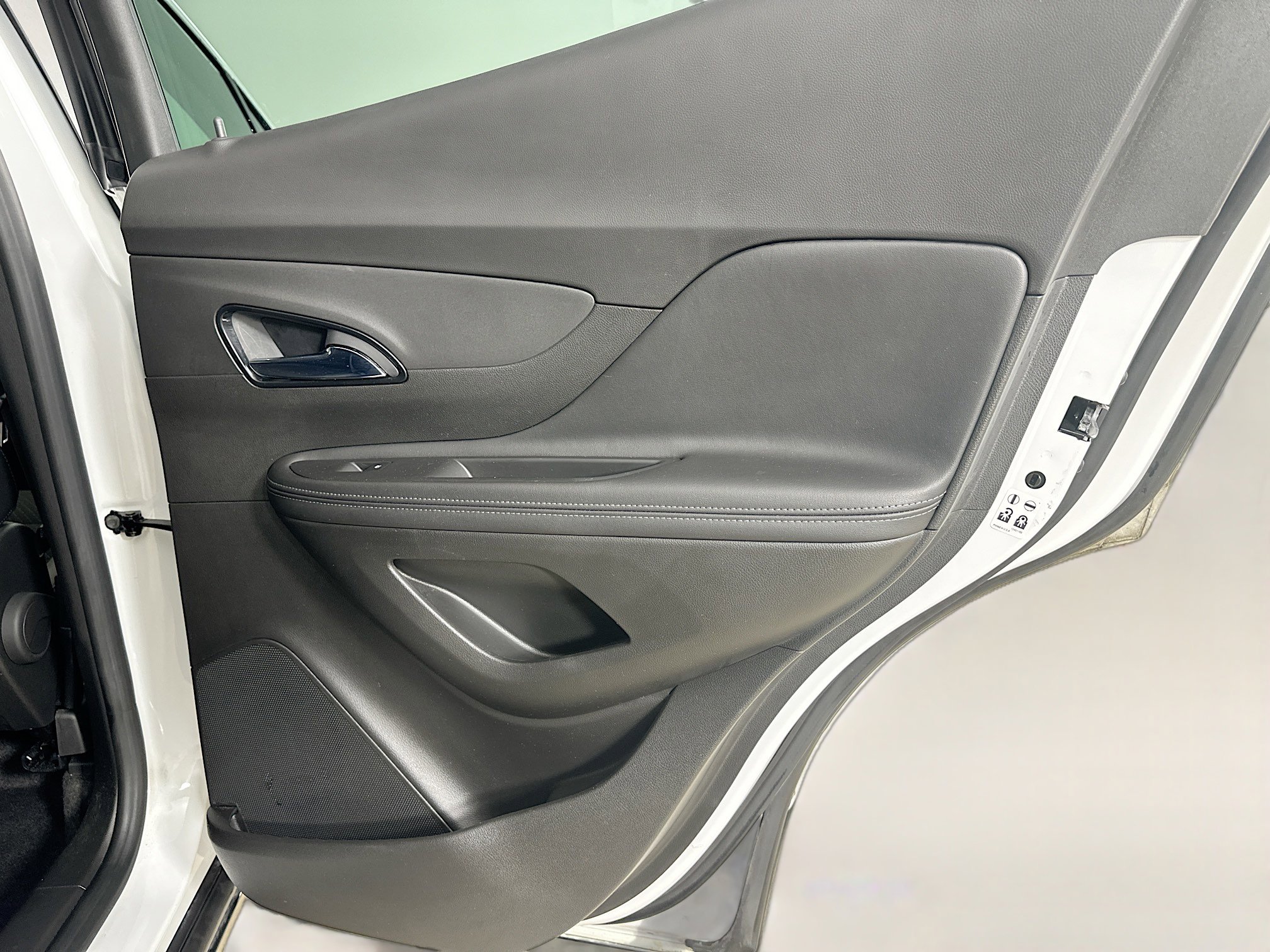 Used 2019 Buick Encore Preferred FWD image 38