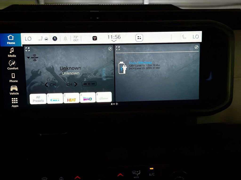 Used 2025 Jeep Wrangler Unlimited Sahara AWD/4WD image 14