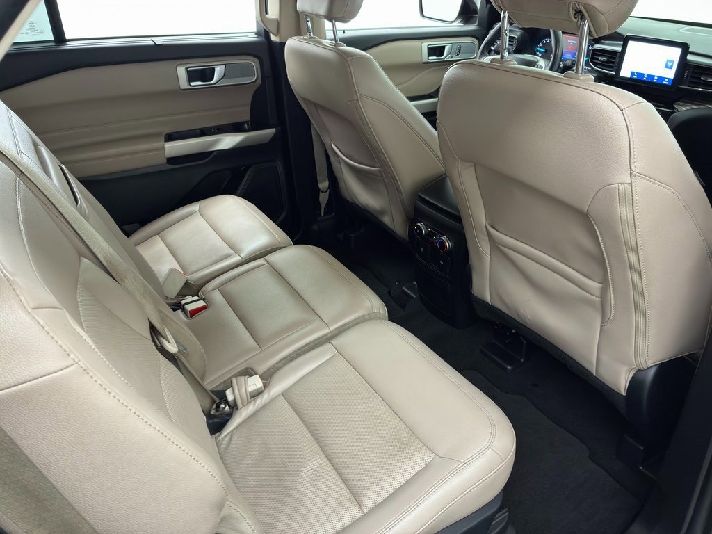 Used 2023 Ford Explorer Limited image 41