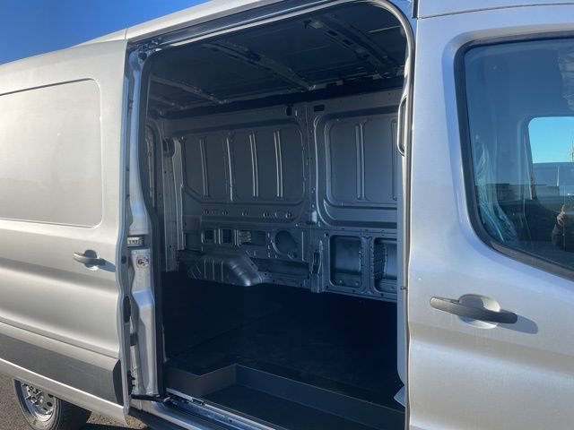 New 2026 Ford Transit 250 148 Medium Roof Extended AWD image 7