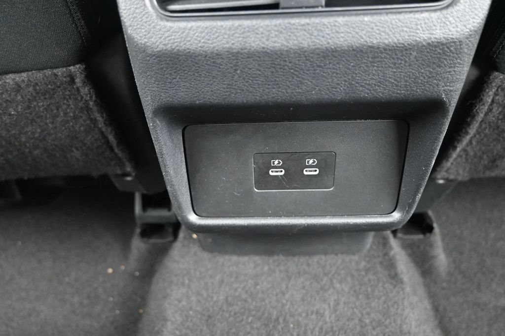 Used 2024 Nissan Rogue SV AWD/4WD image 13
