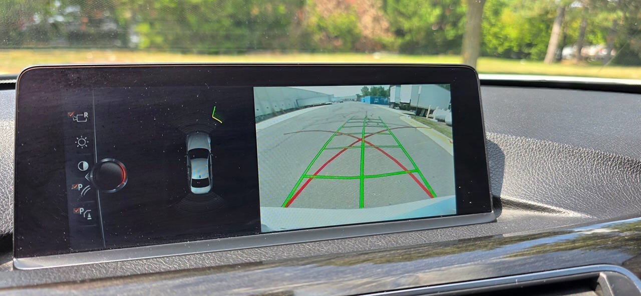 Used 2017 BMW 330i xDrive Sedan image 24