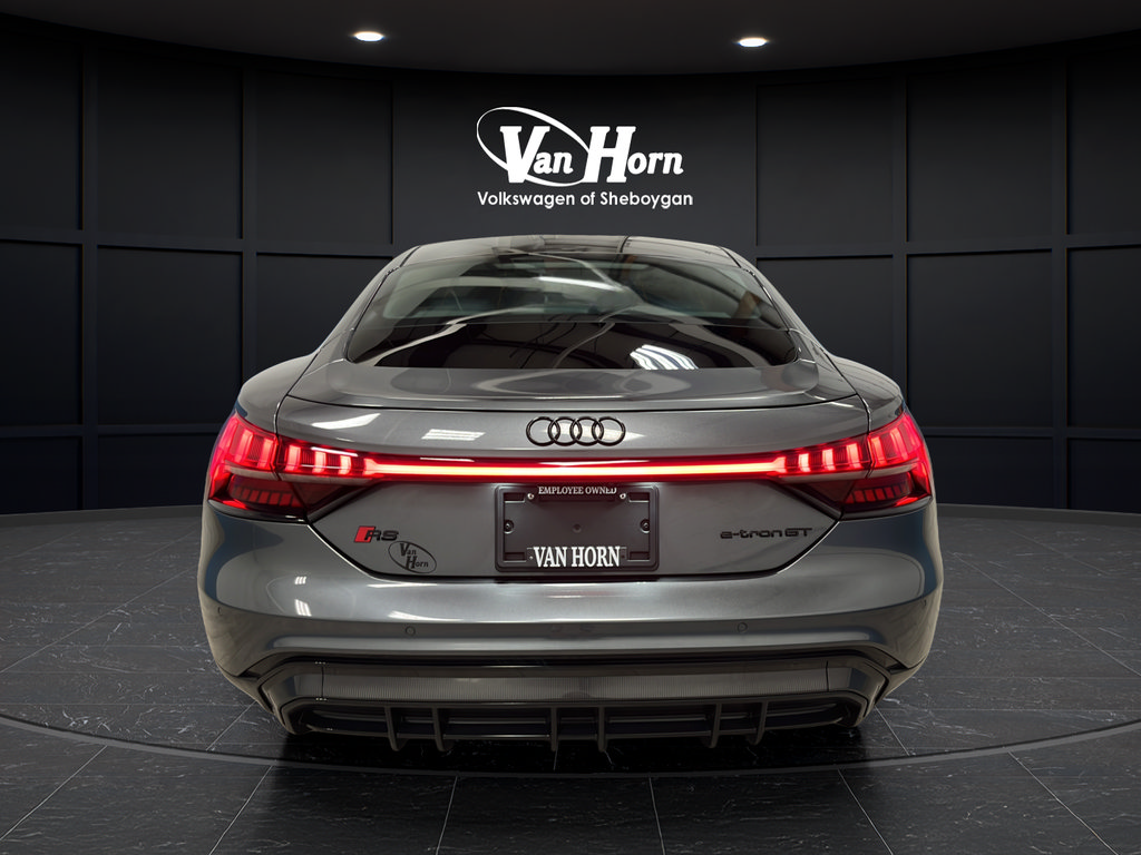 Used 2023 Audi RS e-tron GT w/ Carbon Performance Package AWD/4WD image 6