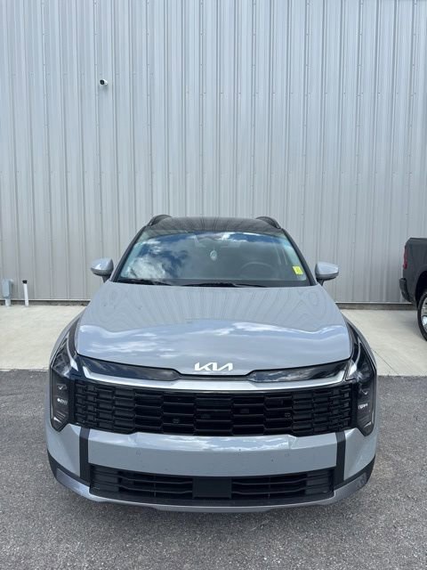 Used 2026 Kia Sportage EX FWD image 2