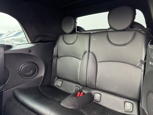 Used 2015 MINI Cooper Convertible image 11