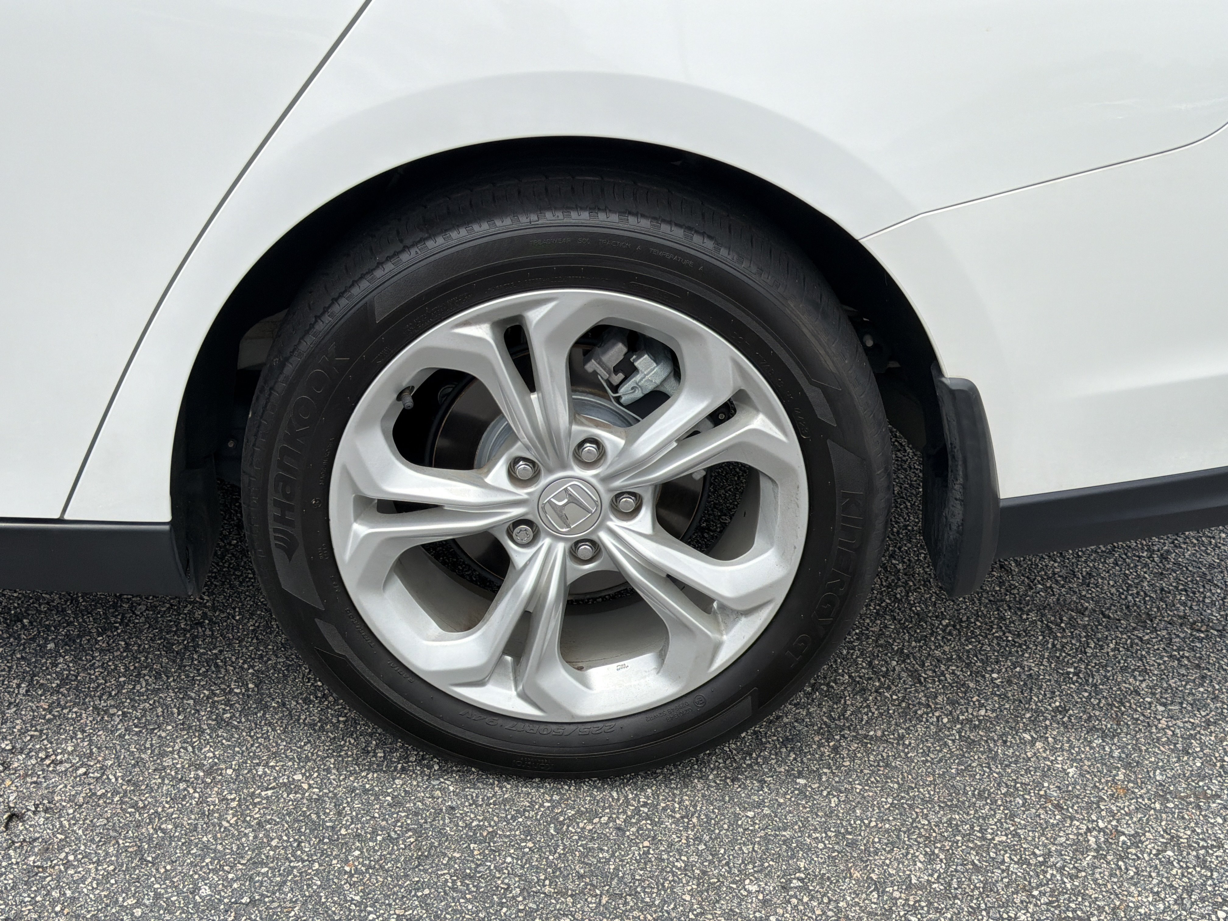 Used 2024 Honda Accord LX image 29