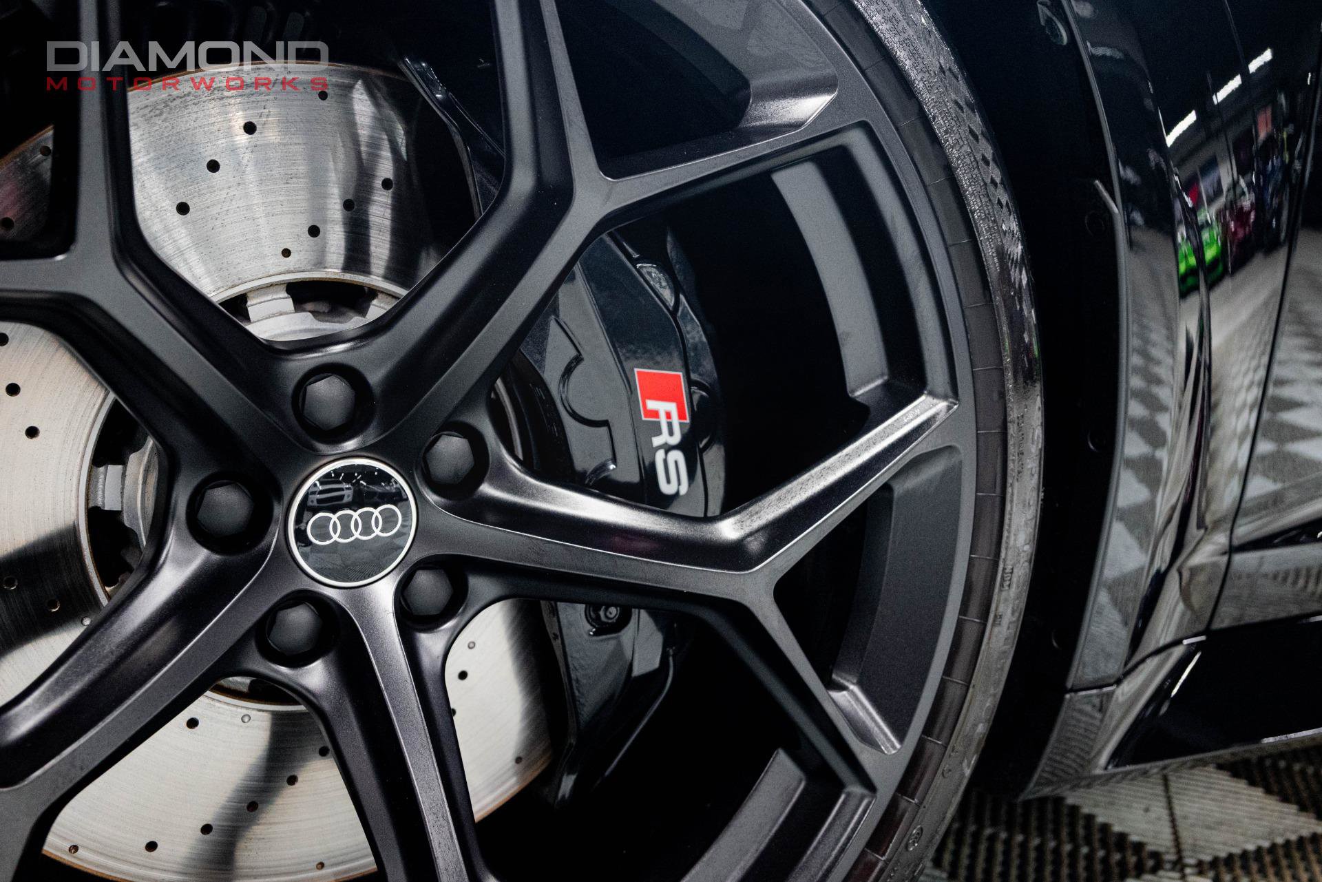 Used 2024 Audi RS 6 performance image 7