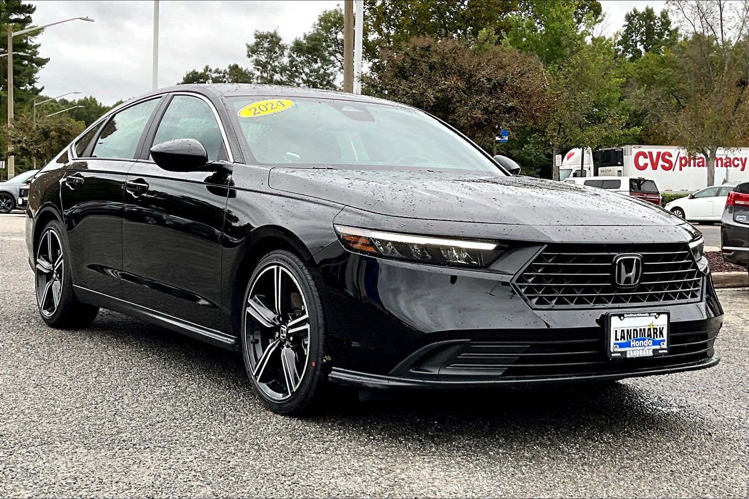 Used 2024 Honda Accord Sport image 11