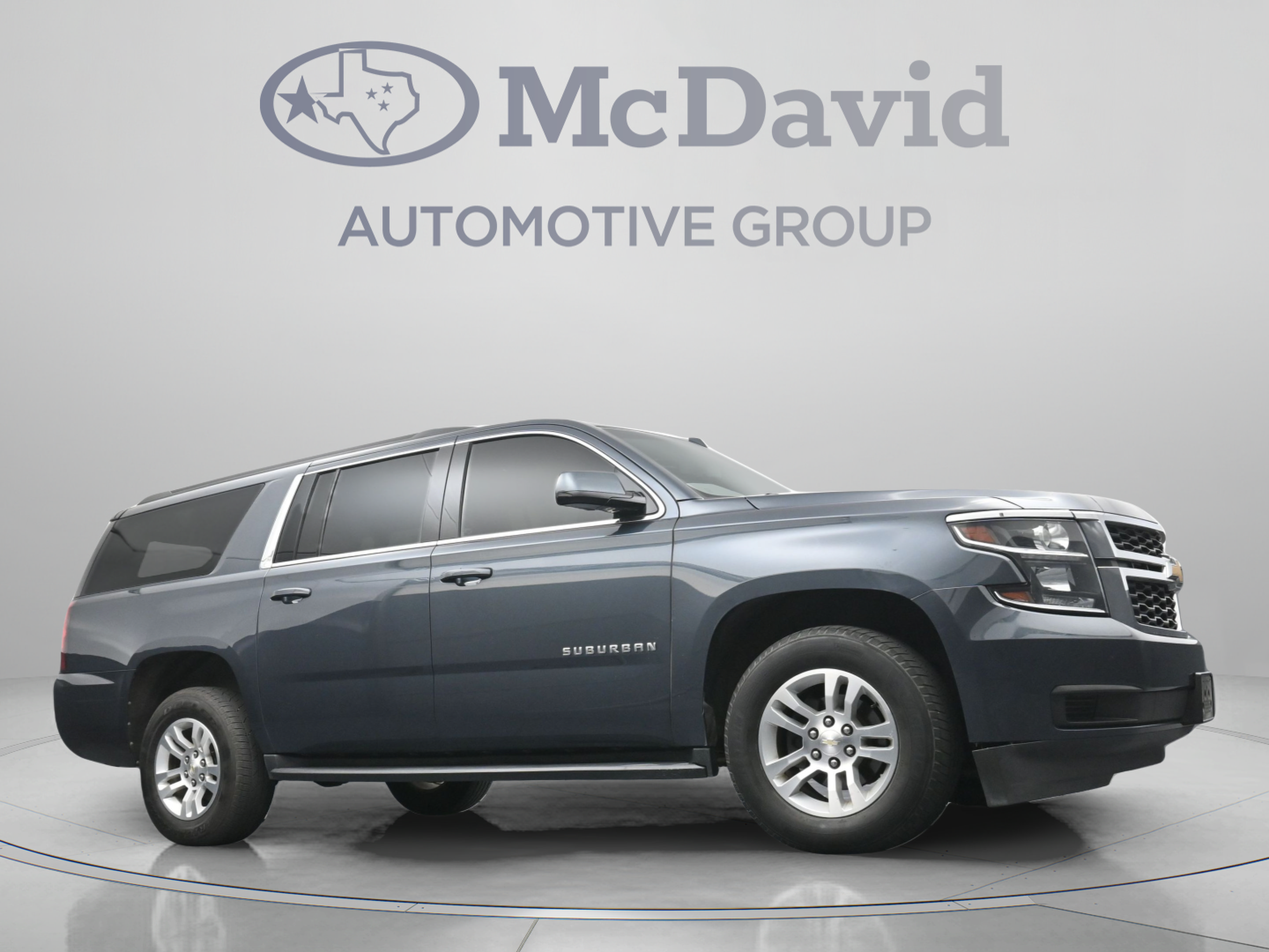 Used 2020 Chevrolet Suburban LS RWD image 25