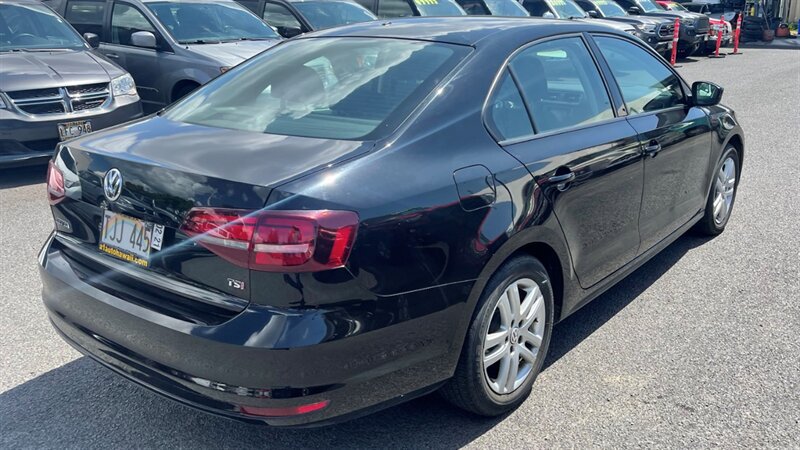 Used 2018 Volkswagen Jetta S FWD image 9