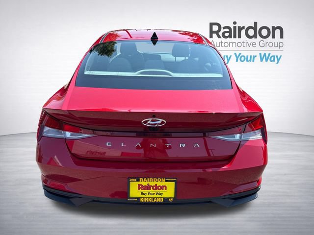 Used 2023 Hyundai Elantra SEL w/ Convenience Package FWD image 7