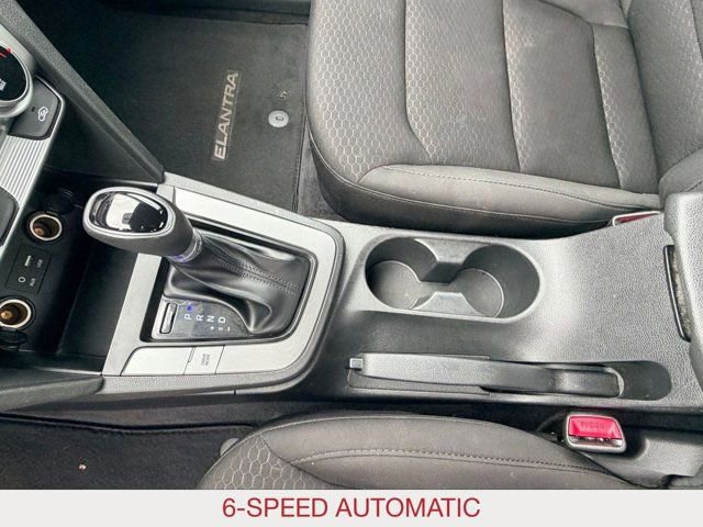 Used 2019 Hyundai Elantra SE w/ Cargo Package image 23