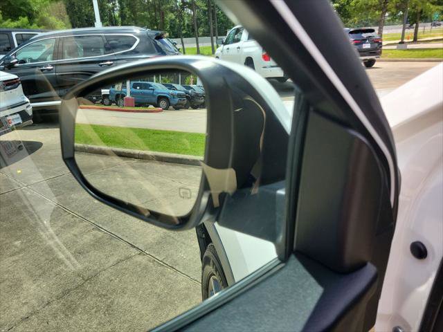 Certified 2017 Toyota Highlander XLE FWD image 11