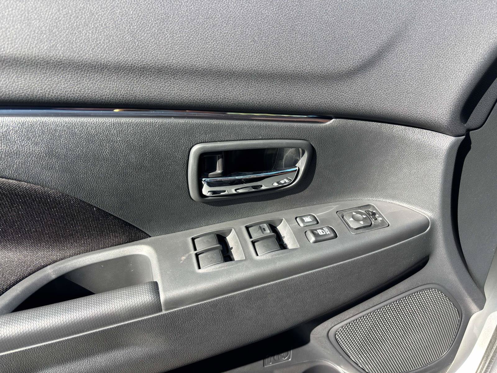 New 2026 Mitsubishi Outlander Sport ES AWD/4WD image 8