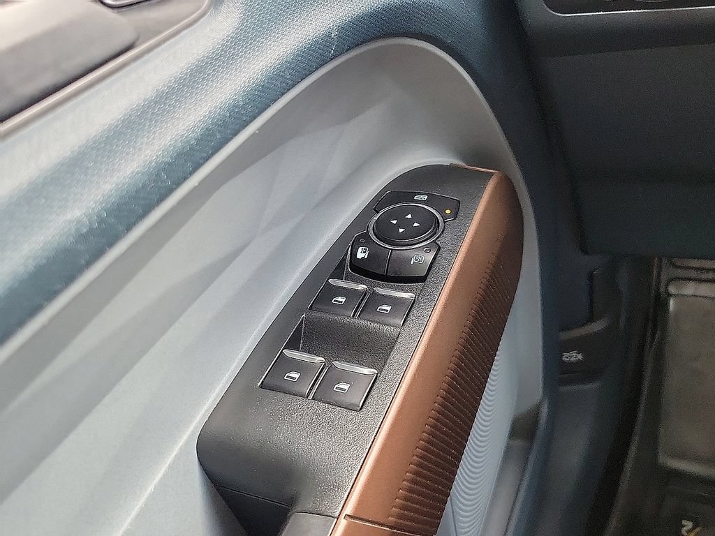 Used 2023 Ford Maverick Lariat w/ Lariat Luxury Package FWD image 13