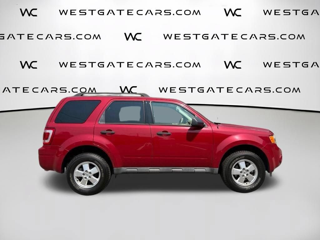 Used 2011 Ford Escape XLT w/ 202A Rapid Spec Order Code FWD image 30