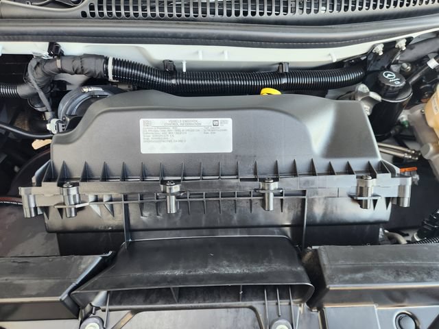 Used 2025 GMC Savana 2500 w/ Driver Convenience Package RWD image 31