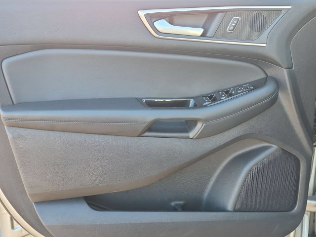 Used 2020 Ford Edge SEL w/ Convenience Package AWD/4WD image 14