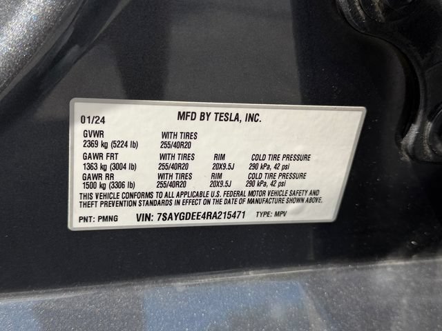 Used 2024 Tesla Model Y Long Range AWD/4WD image 22
