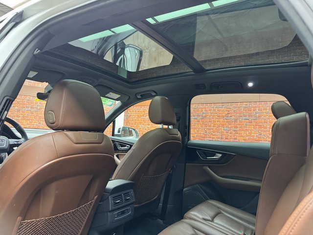 Used 2019 Audi Q7 3.0T Premium Plus w/ Premium Plus Package image 24