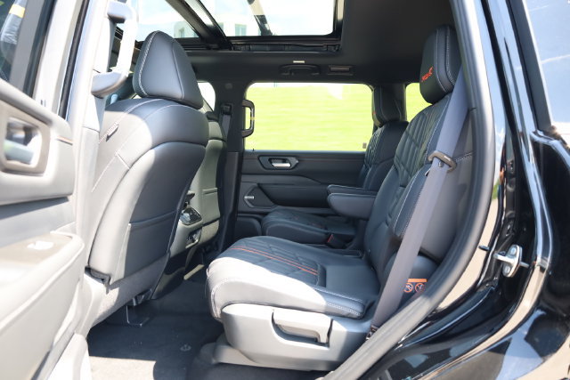 New 2026 Nissan Armada PRO-4X AWD/4WD image 22