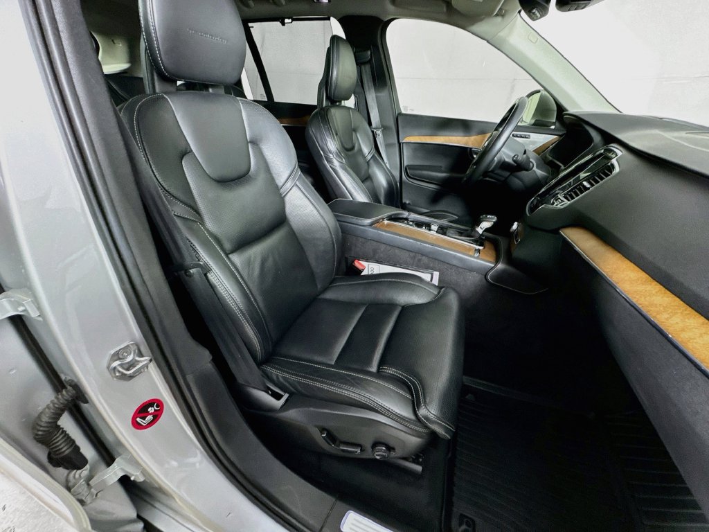 Used 2018 Volvo XC90 T6 Inscription w/ Convenience Package AWD/4WD image 39