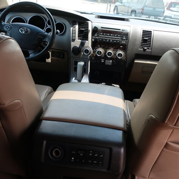 Used 2008 Toyota Sequoia Limited RWD image 25