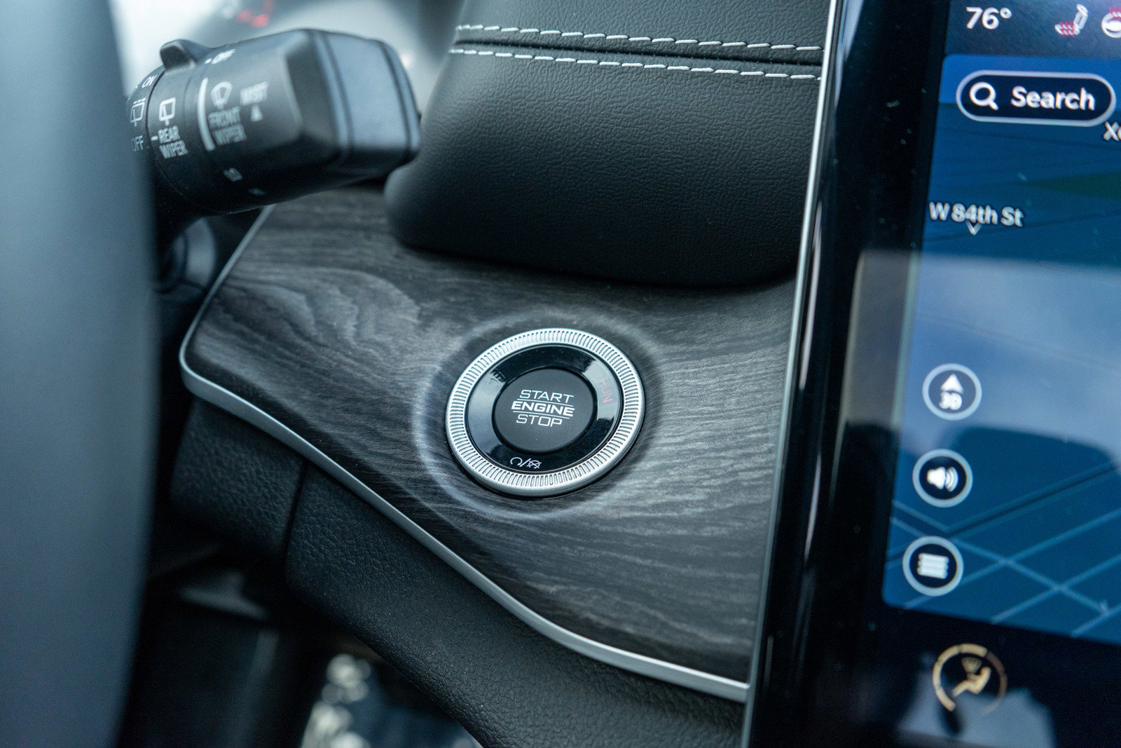 Used 2022 Jeep Grand Cherokee L Limited image 23