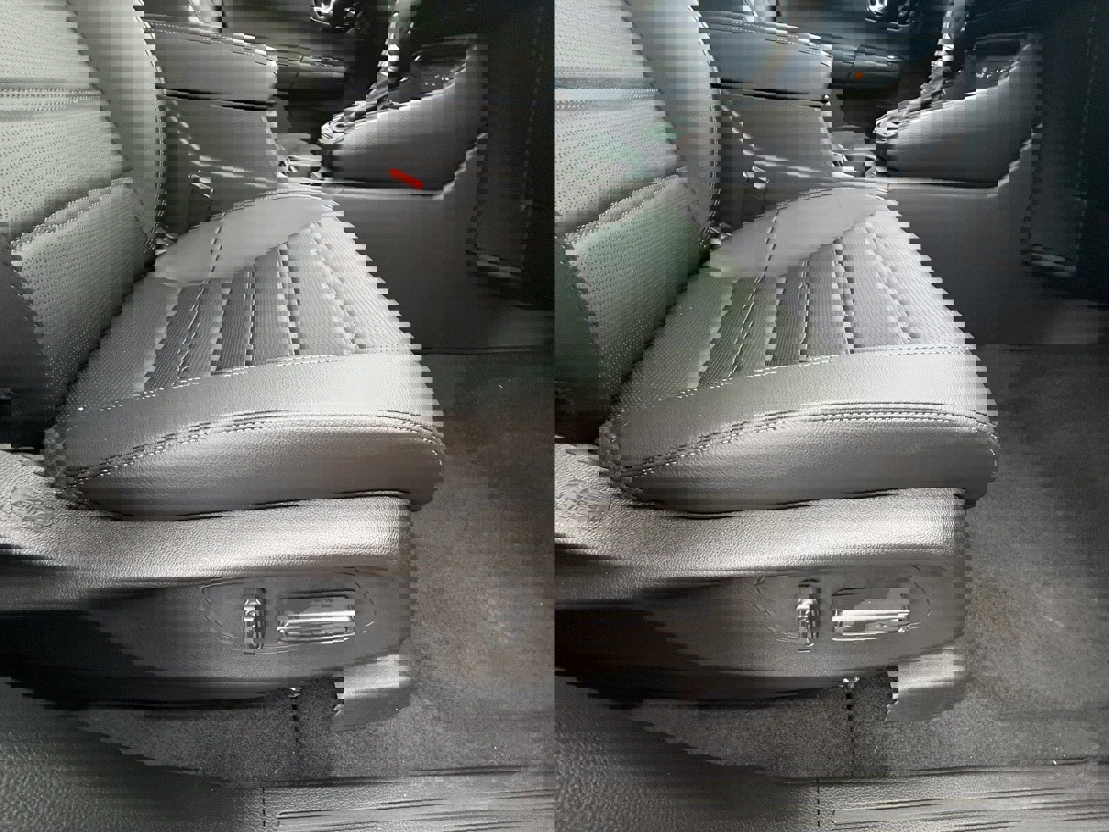 New 2026 Honda CR-V EX-L image 7
