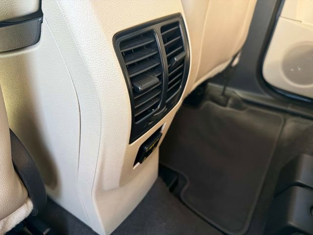 Used 2018 Ford Escape Titanium AWD/4WD image 17