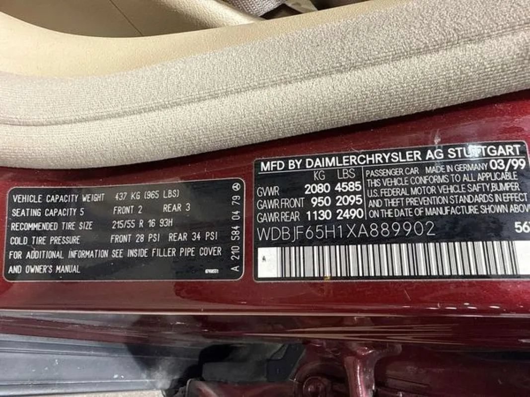 Used 1999 Mercedes-Benz E 320 Sedan image 88